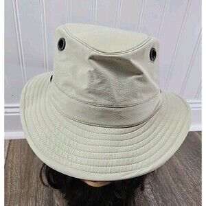 The Tilley Hat 7 1/8 Wide Brimmed Khaki Light Beige LT5B Lightweight